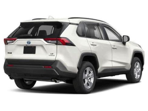 Used 2025 Toyota RAV4 LE AWD/4WD image 2