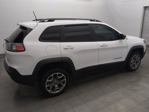 Used 2020 Jeep Cherokee Trailhawk AWD/4WD image 10