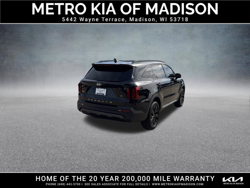 Used 2021 Kia Sorento S w/ Panoramic Sunroof Package AWD/4WD image 8
