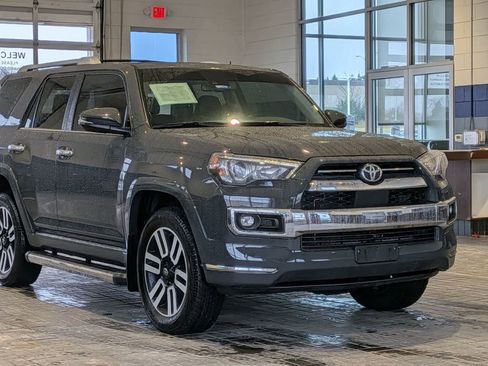 Used 2024 Toyota 4Runner Limited AWD/4WD image 12