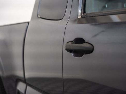 Used 2020 Toyota Tacoma SR AWD/4WD image 14