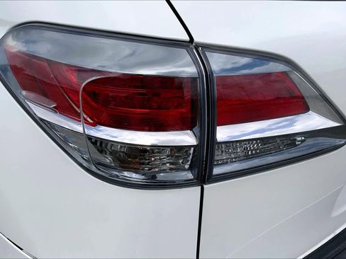 Used 2013 Lexus RX 350 FWD w/ Premium Pkg image 28