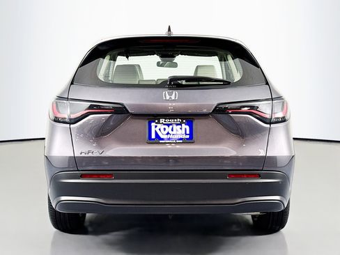 Certified 2023 Honda HR-V LX image 6