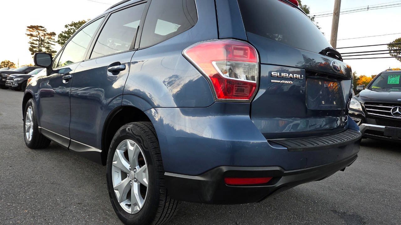 Used 2014 Subaru Forester 2.5i Premium w/ All-Weather Package AWD/4WD image 11