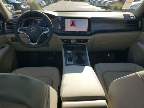 New 2026 Volkswagen Atlas SE FWD image 12