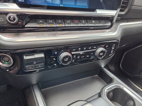 Certified 2023 Chevrolet Silverado 1500 LTZ w/ LTZ Convenience Package II image 26