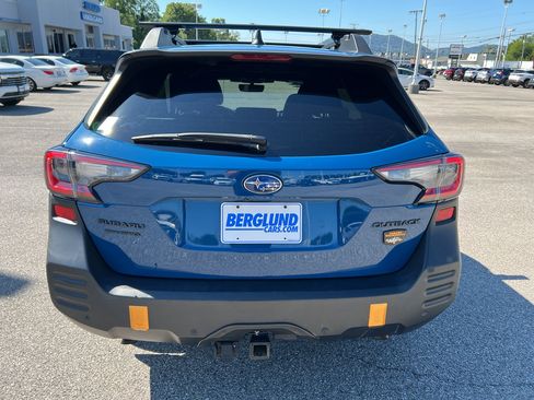 Used 2023 Subaru Outback Wilderness AWD/4WD image 6