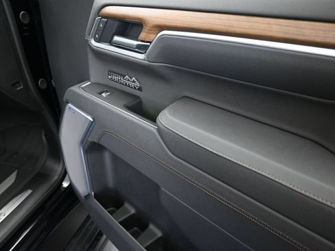 New 2026 Chevrolet Silverado 1500 High Country w/ High Country Premium Package AWD/4WD image 25