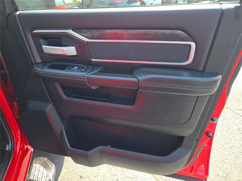 Certified 2024 RAM 2500 Big Horn w/ Night Edition image 6