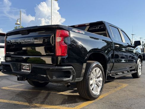 Used 2021 Chevrolet Silverado 1500 Custom AWD/4WD image 14