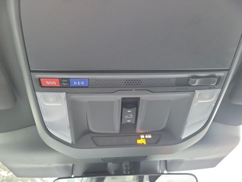 Used 2026 Subaru Forester Premium AWD/4WD image 26