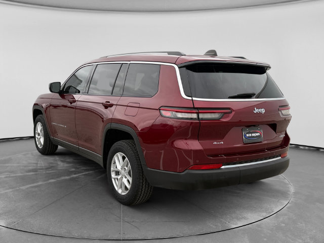 Used 2023 Jeep Grand Cherokee L Laredo AWD/4WD image 5