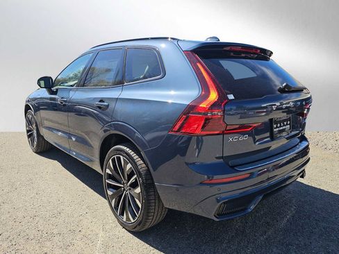 New 2026 Volvo XC60 T8 Ultra w/ Climate Package AWD/4WD image 5