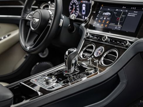 Used 2020 Bentley Continental GT V8 First Edition AWD/4WD image 52