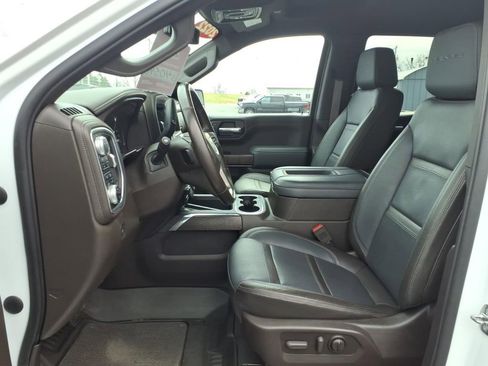 Used 2022 GMC Sierra 1500 Denali w/ Driver Alert Package II image 5