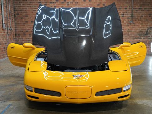Used 2003 Chevrolet Corvette Z06 w/ Memory Package, 3 Drivers RWD image 23