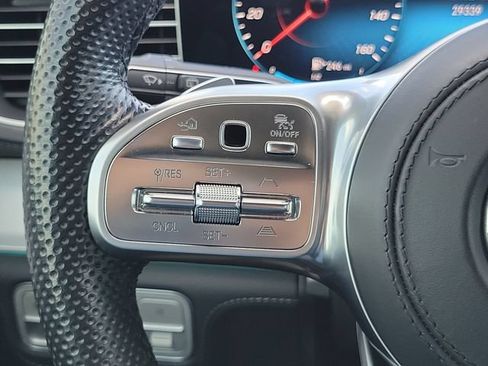 Used 2022 Mercedes-Benz GLS 450 4MATIC image 28