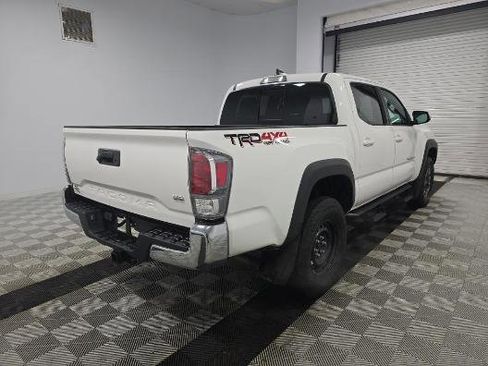 Used 2021 Toyota Tacoma TRD Off-Road image 6