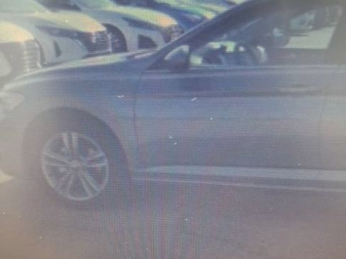 Used 2024 Volkswagen Jetta SE FWD image 7