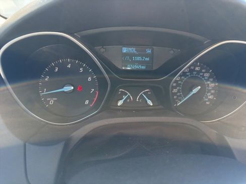 Used 2012 Ford Focus SE image 2