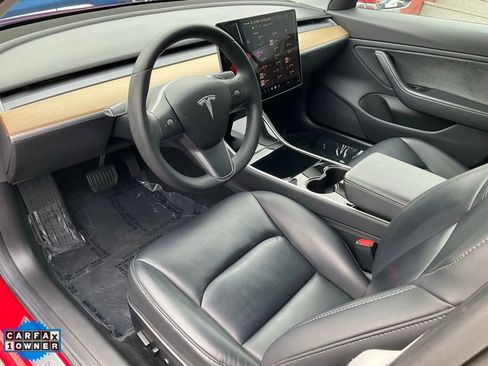 Used 2019 Tesla Model 3 Standard Range Plus image 6