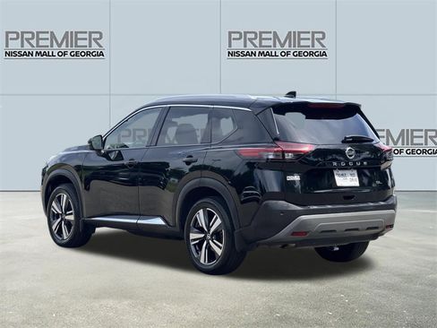 Certified 2021 Nissan Rogue SL w/ Premium Package FWD image 24