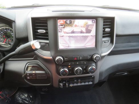 New 2022 RAM 3500 SLT w/ Quick Order Package 2YG SLT image 29