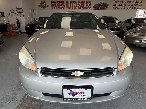 Used 2006 Chevrolet Monte Carlo LS FWD image 2