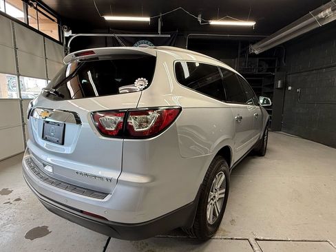 Used 2016 Chevrolet Traverse LT AWD/4WD image 5