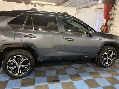 Used 2024 Toyota RAV4 XSE w/ Weather Package image 7