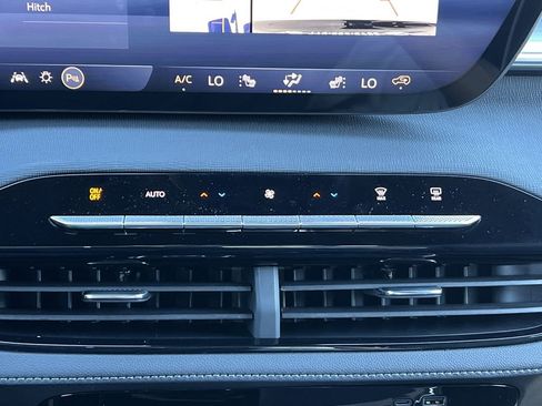 New 2026 Buick Enclave Preferred image 6