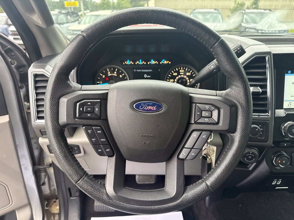 Used 2016 Ford F150 XLT w/ Equipment Group 302A Luxury AWD/4WD image 16