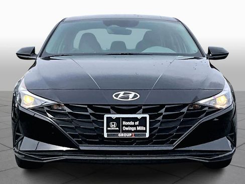 Used 2021 Hyundai Elantra SEL image 3