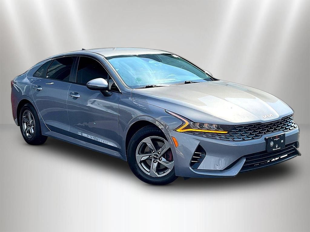 Used 2022 Kia K5 LXS FWD image 3
