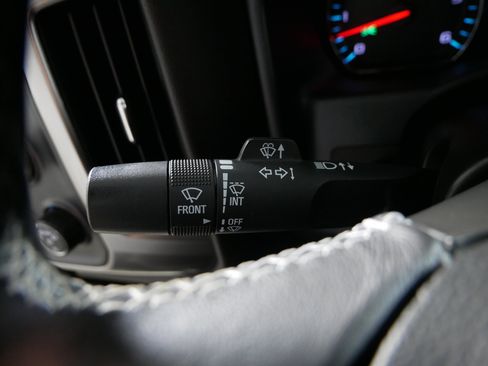 Used 2018 Chevrolet Silverado 1500 LT w/ All Star Edition image 31