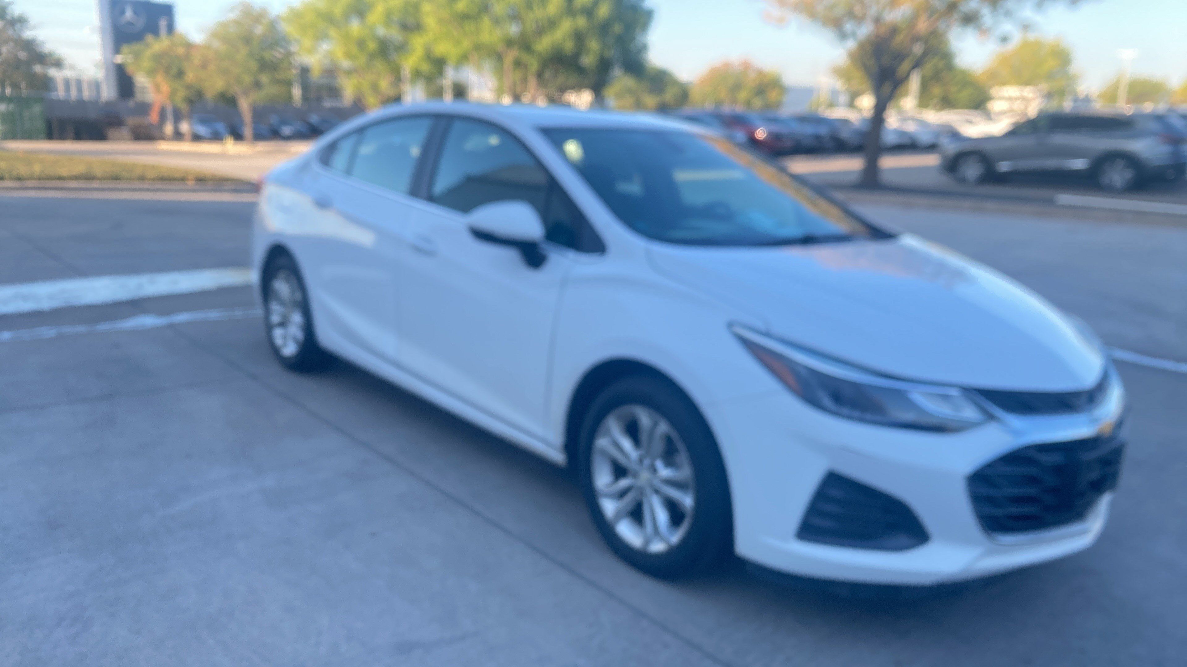 Used 2019 Chevrolet Cruze LT FWD image 8