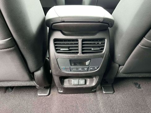 Used 2020 Acura MDX SH-AWD image 4