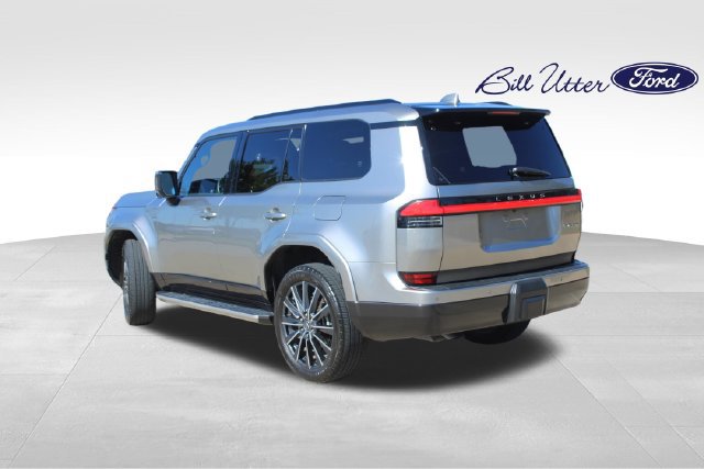 Used 2024 Lexus GX 550 w/ Accessory Package (Z1) AWD/4WD image 7