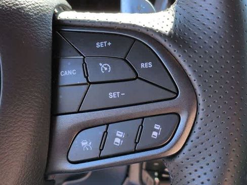 Used 2025 Dodge Durango R/T AWD/4WD image 28