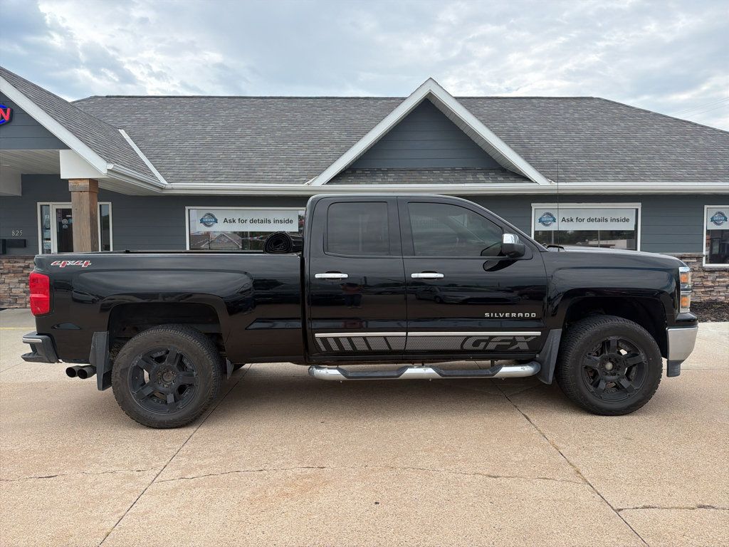 Used 2014 Chevrolet Silverado 1500 LTZ AWD/4WD image 2