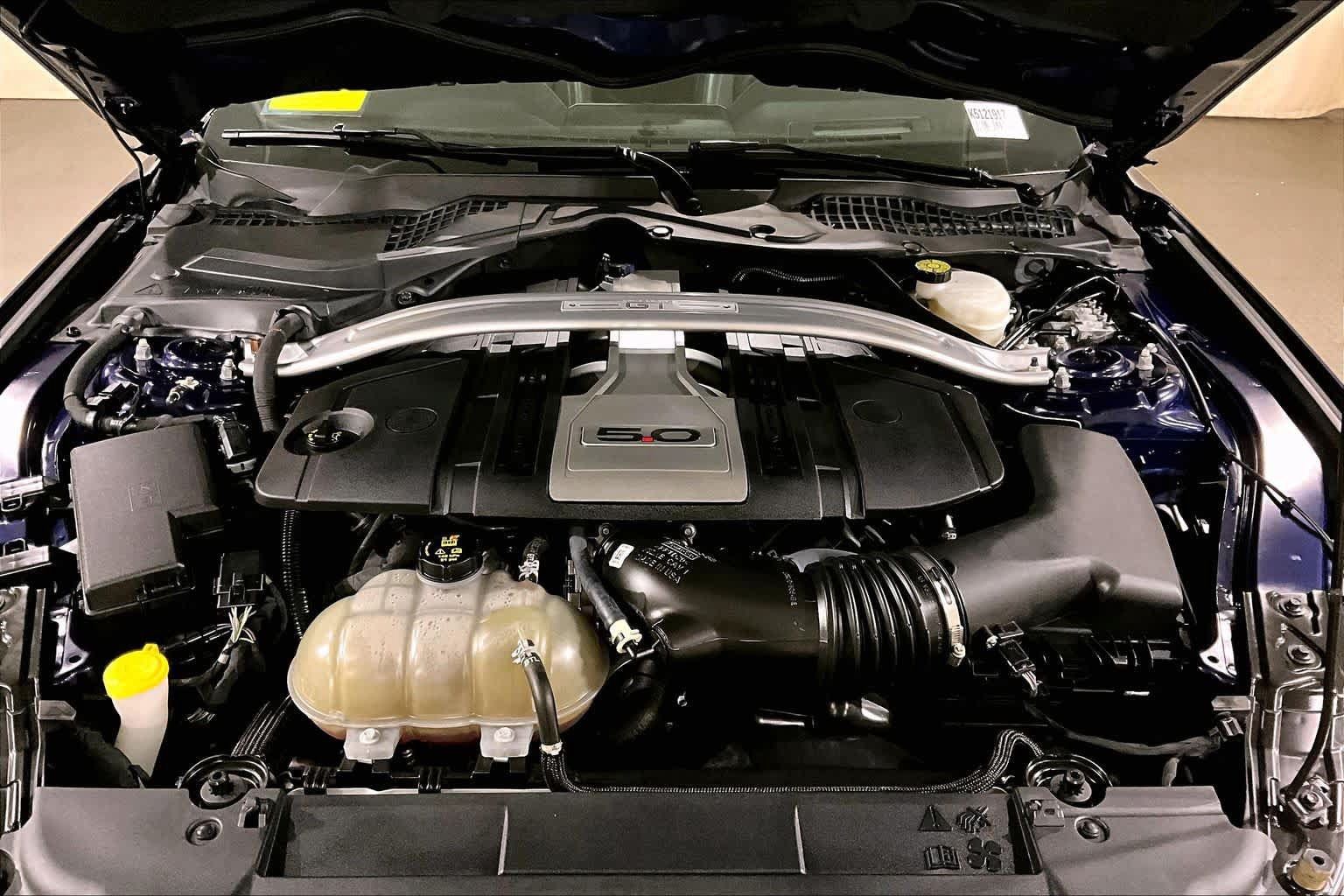 Used 2019 Ford Mustang GT Premium w/ Equipment Group 401A RWD image 28