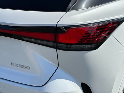 Used 2024 Lexus RX 350 FWD w/ Technology Package image 34