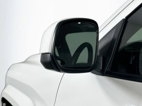 Used 2025 Toyota Tacoma SR5 RWD image 36
