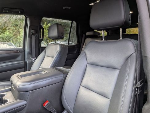 Used 2023 Chevrolet Tahoe LT w/ Luxury Package image 15