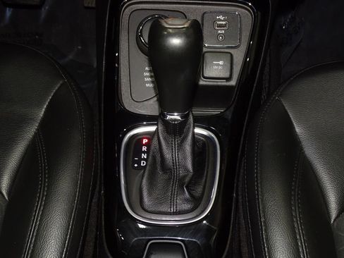 Used 2019 Jeep Compass Altitude image 28