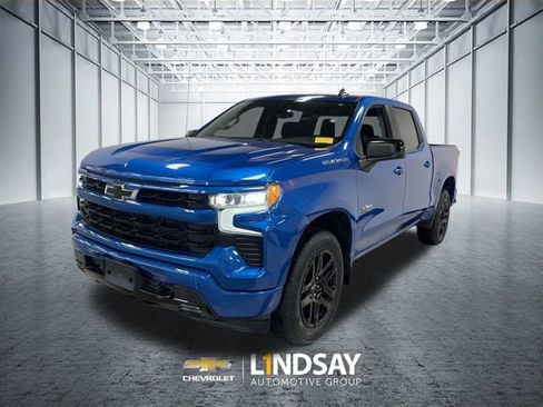 Used 2023 Chevrolet Silverado 1500 RST image 1
