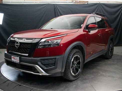Used 2023 Nissan Pathfinder Rock Creek image 6