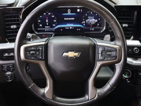 Certified 2023 Chevrolet Silverado 1500 High Country w/ High Country Premium Package AWD/4WD image 18