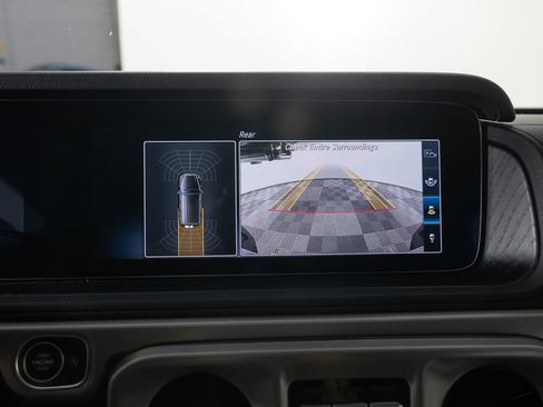 Used 2020 Mercedes-Benz G 550 w/ AMG Line image 35