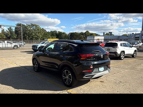 Certified 2023 Buick Encore GX Select image 4